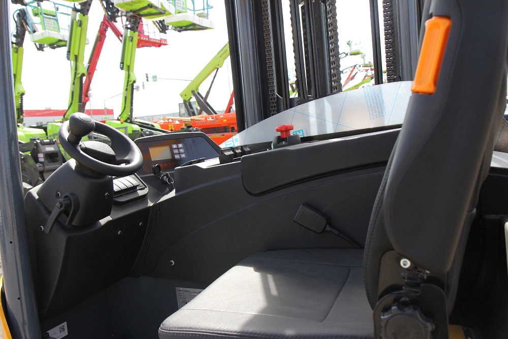Ричтрак Aurora Forklift CQD20-GB2SHD, 2т, электрический